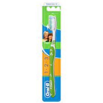 Picture of Oral-B Stages Disney Princess Toothbrush (3-5 Years)